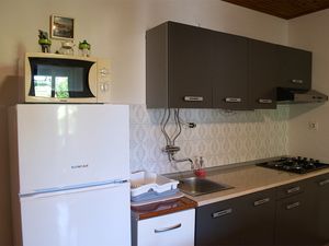 22067491-Ferienwohnung-3-Mali Lošinj-300x225-3