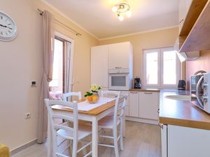 22314159-Ferienwohnung-4-Mali Lošinj-300x225-4