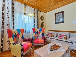 23438832-Ferienwohnung-4-Mali Lošinj-300x225-3