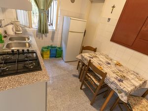 23562248-Ferienwohnung-2-Mali Lošinj-300x225-1