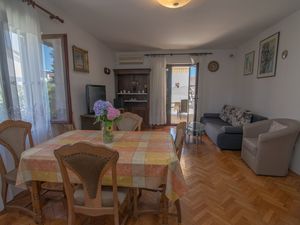 23661124-Ferienwohnung-5-Mali Lošinj-300x225-1