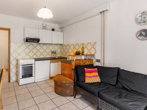 23931520-Ferienwohnung-5-Mali Lošinj-300x225-2