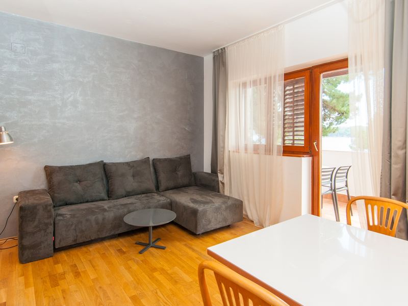 23927387-Ferienwohnung-3-Mali Lošinj-800x600-1