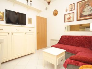 23930053-Ferienwohnung-4-Mali Lošinj-300x225-2