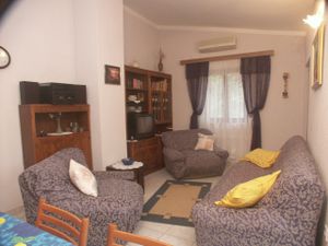 23926770-Ferienwohnung-4-Mali Lošinj-300x225-1