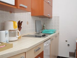 23929968-Ferienwohnung-3-Mali Lošinj-300x225-4