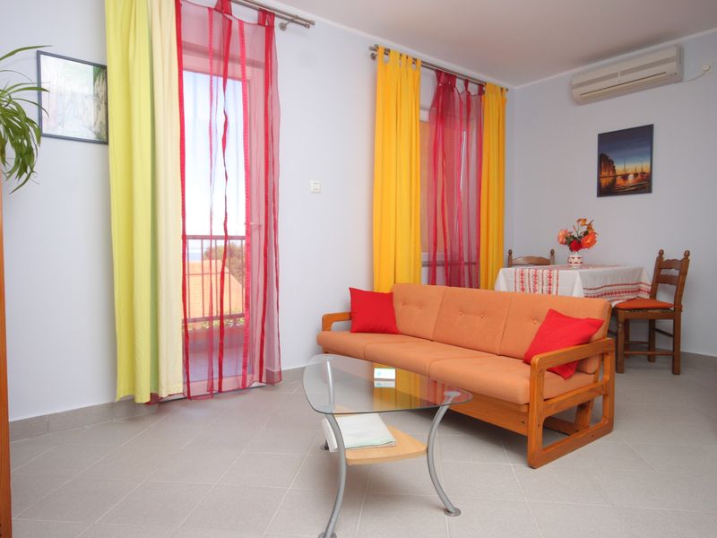 23929982-Ferienwohnung-2-Mali Lošinj-800x600-0