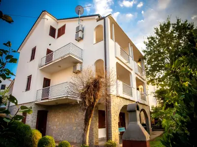 Ferienwohnung für 3 Personen (50 m²) in Malinska 1/10