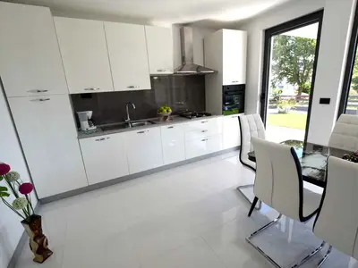 Ferienwohnung für 5 Personen (80 m²) in Malinska 6/10