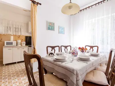 Ferienwohnung für 7 Personen (110 m²) in Malinska 9/10