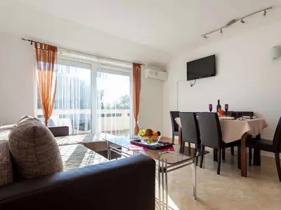 Ferienwohnung für 5 Personen (70 m²) in Malinska 8/10