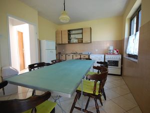 23535154-Ferienwohnung-8-Malinska-300x225-4