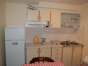 23535153-Ferienwohnung-4-Malinska-300x225-3