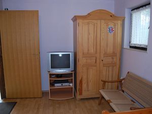 23535153-Ferienwohnung-4-Malinska-300x225-5