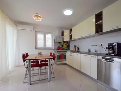 Ferienwohnung für 4 Personen (70 m²) in Malinska 6/10