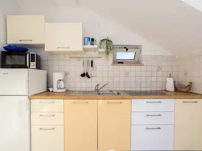 Ferienwohnung für 2 Personen (25 m²) in Malinska 3/10
