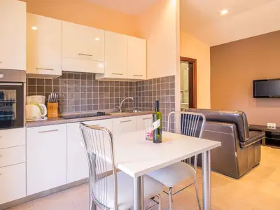 Ferienwohnung für 2 Personen (50 m²) in Malinska 6/10