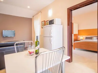 Ferienwohnung für 2 Personen (50 m²) in Malinska 8/10