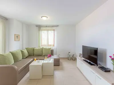 Ferienwohnung für 5 Personen (65 m²) in Malinska 8/10