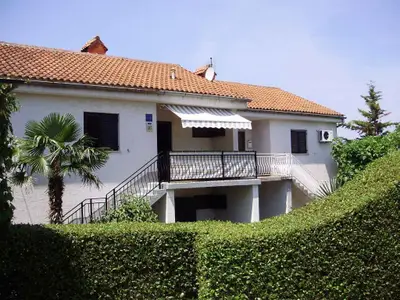 Ferienwohnung für 5 Personen (60 m²) in Malinska 1/10