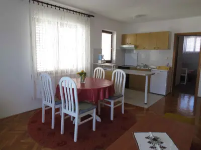 Ferienwohnung für 4 Personen (55 m²) in Malinska 9/10