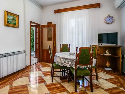 Ferienwohnung für 2 Personen (50 m²) in Malinska 5/10