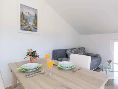 Ferienwohnung für 4 Personen (35 m²) in Malinska 8/10