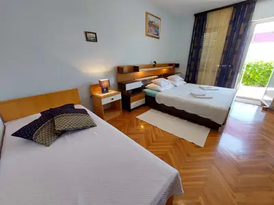 Ferienwohnung für 3 Personen (38 m²) in Porat 8/10