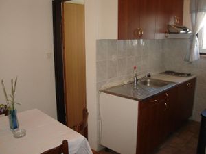 22443865-Ferienwohnung-2-Malinska-300x225-2