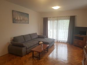 22440615-Ferienwohnung-6-Malinska-300x225-3