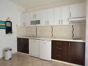 23973689-Ferienwohnung-4-Malinska-300x225-1