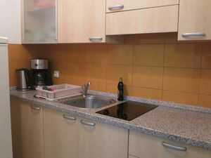 23934144-Ferienwohnung-4-Malinska-300x225-4