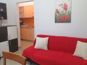 23375043-Ferienwohnung-4-Malinska-300x225-1