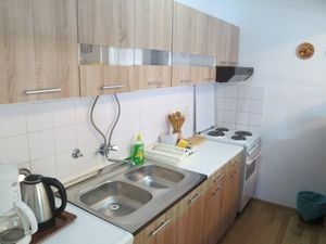 23375443-Ferienwohnung-5-Malinska-300x225-3