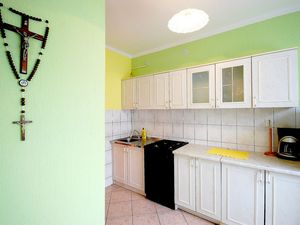 23924603-Ferienwohnung-4-Malinska-300x225-4