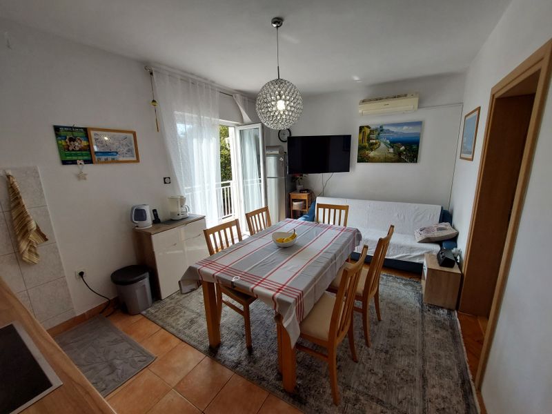 23984363-Ferienwohnung-4-Malinska-800x600-1