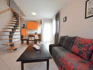 23934296-Ferienwohnung-4-Malinska-300x225-1