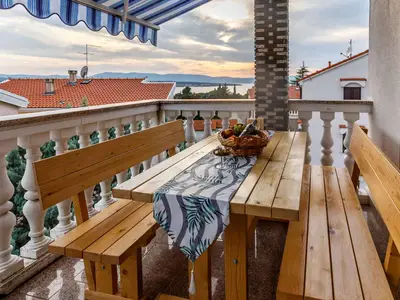 Ferienwohnung für 6 Personen (68 m²) in Malinska 2/10