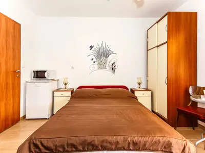 Ferienwohnung für 2 Personen (15 m²) in Malinska 9/10
