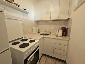 23779737-Ferienwohnung-3-Malinska-300x225-2