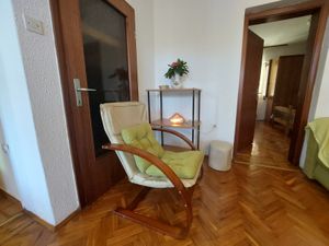 23371077-Ferienwohnung-4-Malinska-300x225-5