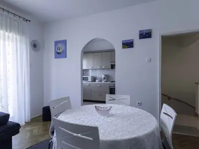 Ferienwohnung für 3 Personen (50 m²) in Malinska 8/10