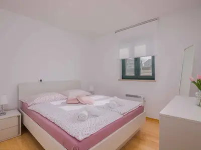 Ferienwohnung für 4 Personen (65 m²) in Malinska 9/10