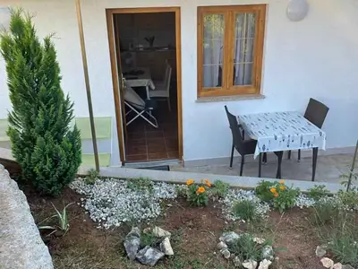 Ferienwohnung für 2 Personen (19 m²) in Malinska 2/8