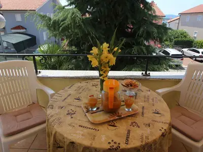 Ferienwohnung für 4 Personen (60 m²) in Malinska 1/10