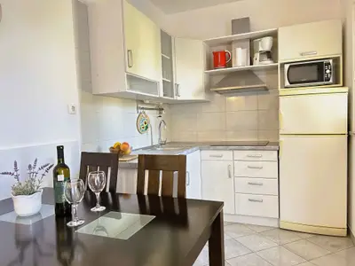 Ferienwohnung für 3 Personen (55 m²) in Malinska 5/10