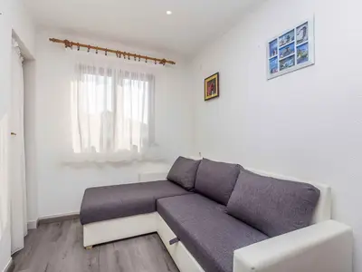 Ferienwohnung für 4 Personen (45 m²) in Malinska 9/10