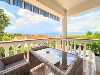 Ferienwohnung für 4 Personen (60 m²) in Malinska 1/10