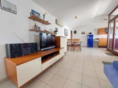 Ferienwohnung für 4 Personen (50 m²) in Malinska 8/10