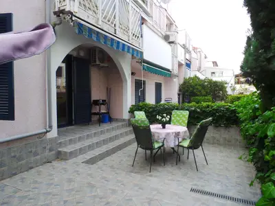 Ferienwohnung für 4 Personen (45 m²) in Malinska 1/10